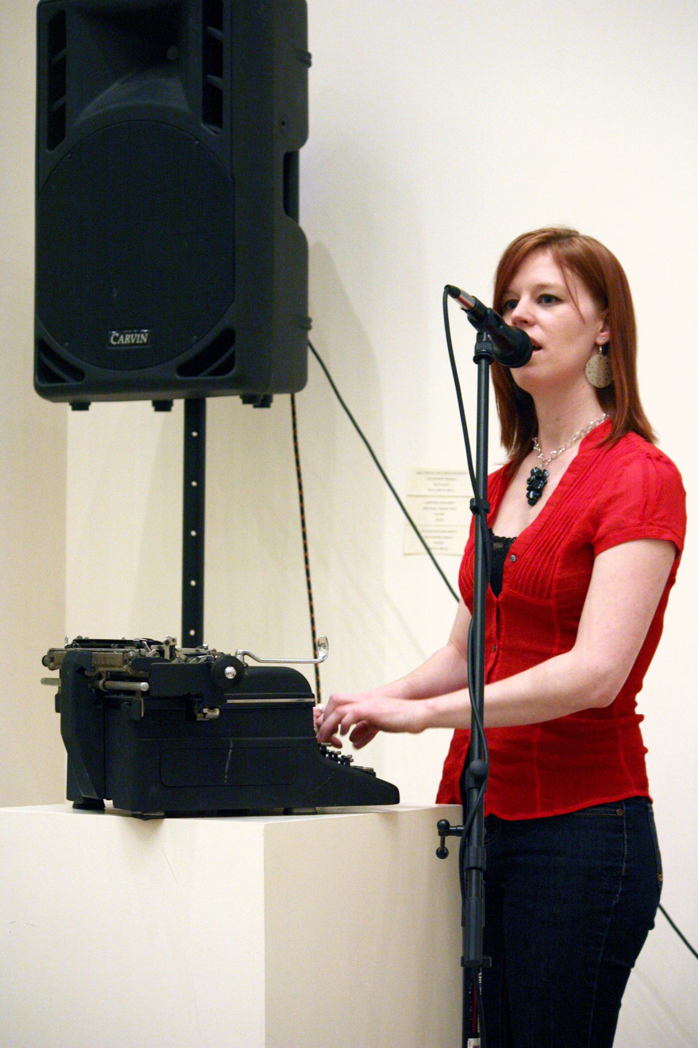 Marian Call performing at Alaska House in New York City, November 2009